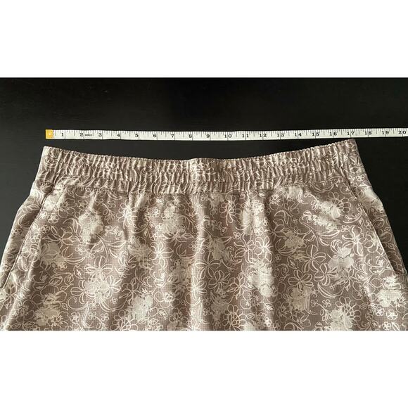 DULUTH Trading Co. Brown/Cream Floral Skort sz 16 - Picture 8 of 9